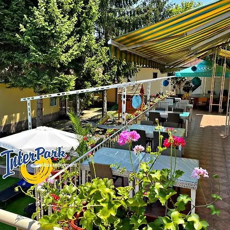 Holiday Village Interpark Hébergement de vacances *