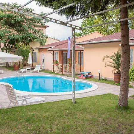 Hébergement de vacances Holiday Village Interpark